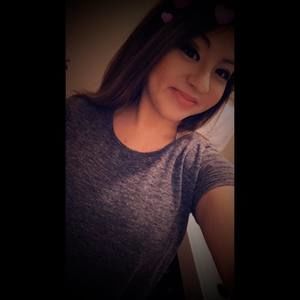 Meet your Posher, Alexis